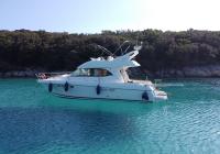 barca a motore Prestige 36 Fly Trogir Croazia