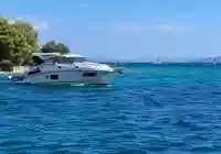 barca a motore Grandezza 34 OC Trogir Croazia