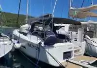 barca a vela Dufour 430 Sardinia Italia