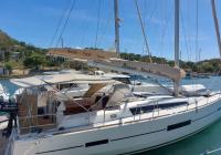 barca a vela Dufour 520 GL Praslin Seychelles