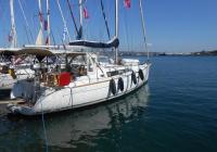 barca a vela Oceanis 37 Lavrion Grecia