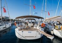 barca a vela Jeanneau 54 Lavrion Grecia