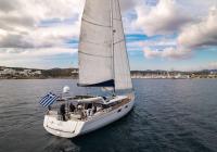 barca a vela Sense 57 Lavrion Grecia