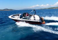 barca a motore Four Winns H210 Zadar region Croazia