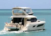 barca a motore Aquila 44  New Providence Bahamas