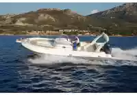 barca a motore Tempest 900 Cannigione Italia