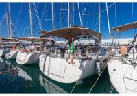 barca a vela Sun Odyssey 440 Sicily Italia
