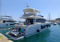 barca a motore Prestige 590 Flybridge Split Croazia