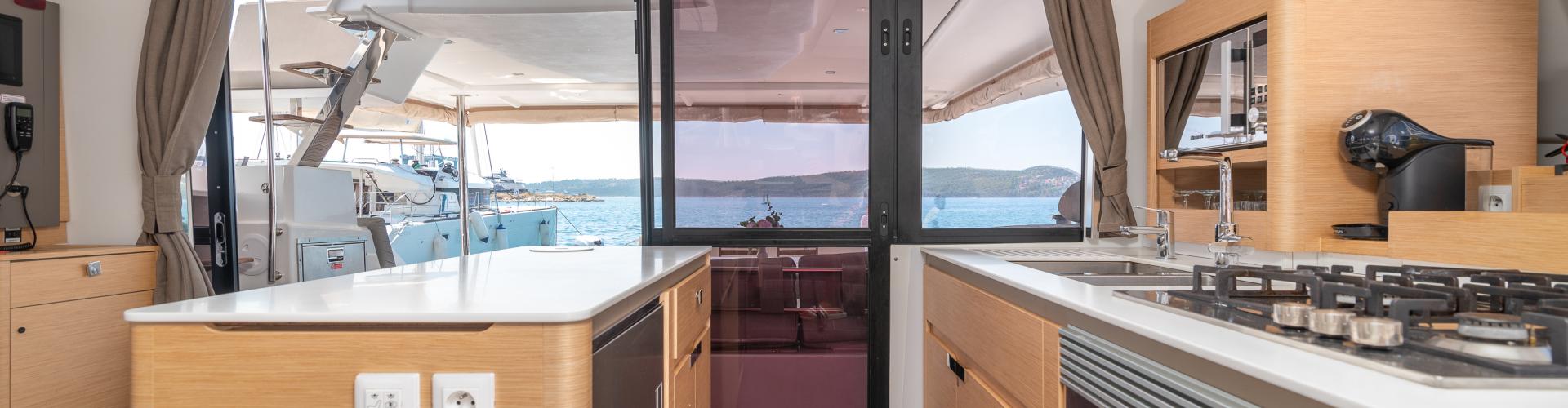 catamarano Fountaine Pajot Aura 51