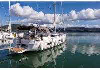 barca a vela Bavaria C45 LEFKAS Grecia