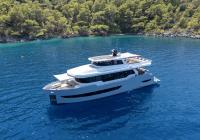 barca a motore - yacht a motore Göcek Turchia