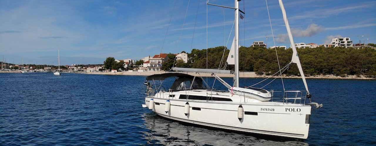 barca a vela Bavaria Cruiser 37