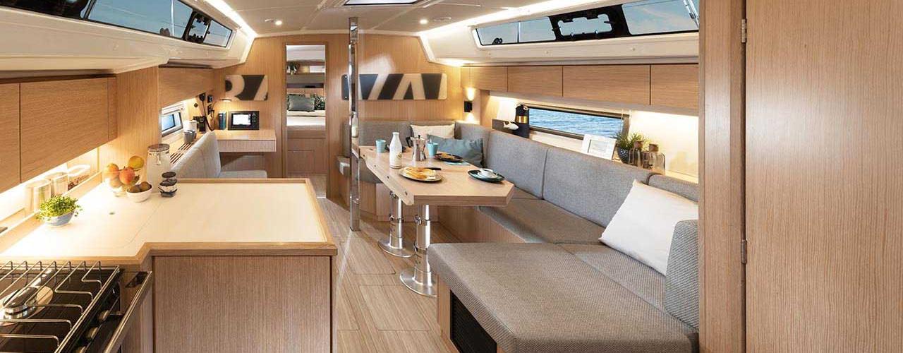 barca a vela Bavaria C42