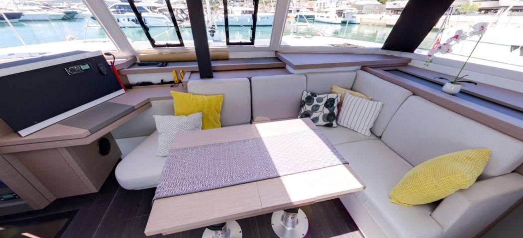catamarano Fountaine Pajot Astréa 42