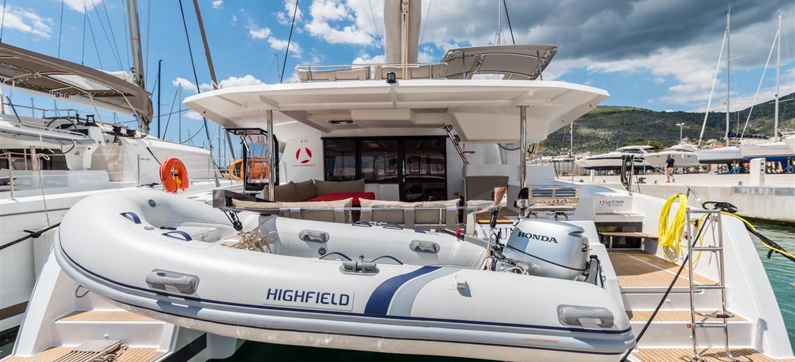 Fountaine Pajot Saona 47