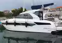 barca a motore Bavaria 400 Coupe Šibenik Croazia