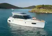 barca a motore Bavaria E40 Sedan Biograd na moru Croazia