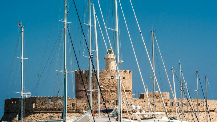 Yacht-Rent: Faro - charter a vela Rodi, Grecia